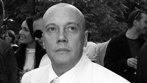 Не стало звезды «Маски-шоу» Владимира Комарова