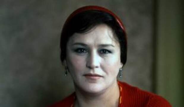 «Хочу поднять ее из гроба и врезать»: Садальский пнул покойниц Маркову и Мордюкову