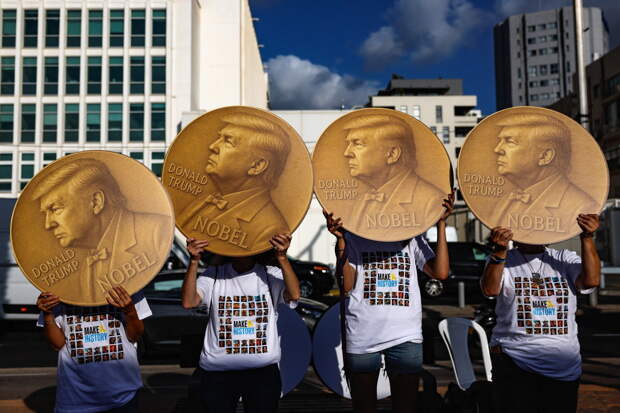 Трамп получил вожделенную Нобелевскую премию. Но торжественность момента оказалась подпорчена
