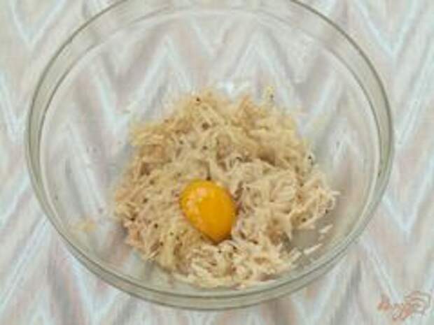 Гренки с колбасой и картофелем - приготовления блюда - шаг 1