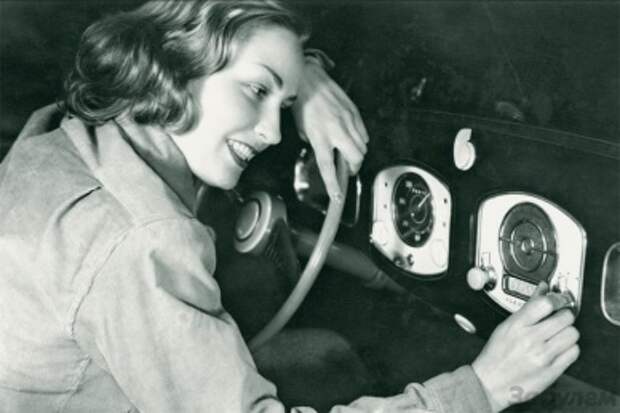 Ранняя модель радиоприемника Blaupunkt