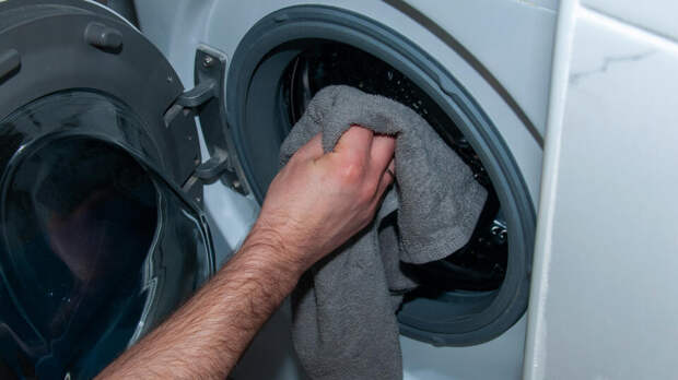 Россиян предупредили о штрафах за ночную стирку