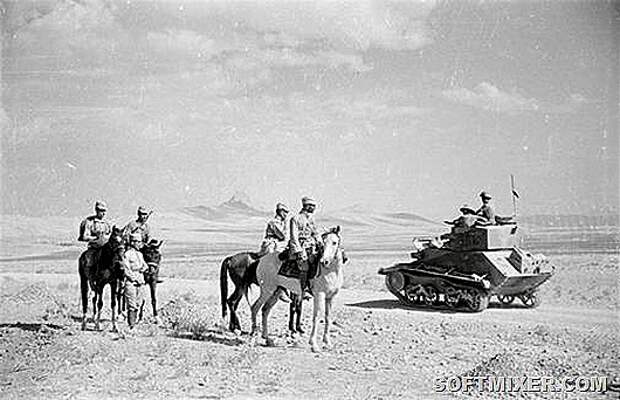 Soviet_and_British_troops_rendezvous_in_the_desert_near_Quazvin