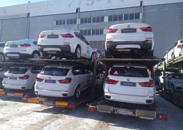 140 BMW на Красной площади ожидают российских медалистов Олимпиады-2018 140 BMW на Красной площади ожидают российских медалистов Олимпиады-2018