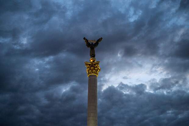 «Украинцы теряют берега»: чем для Киева обернется удар по интересам США