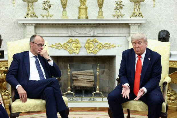 Bild: Германия попросила организовать в Давосе встречу Мерца с Трампом