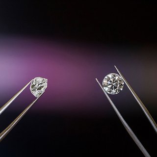 Великобритания запретит импортировать российские алмазы