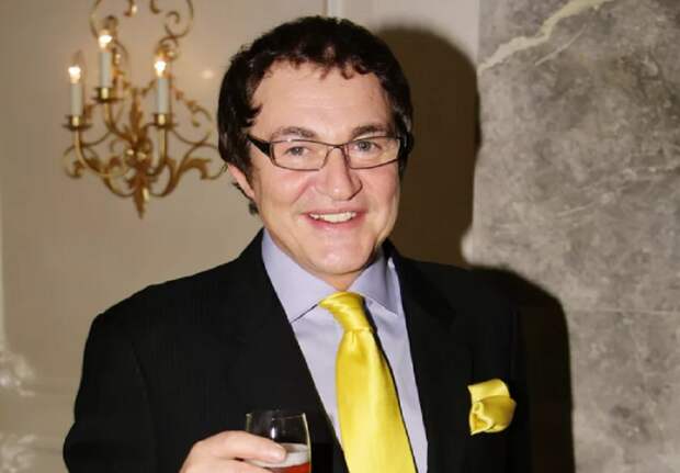 Дмитрий Дибров пожаловался на свою новую возлюбленную в эфире федерального канала