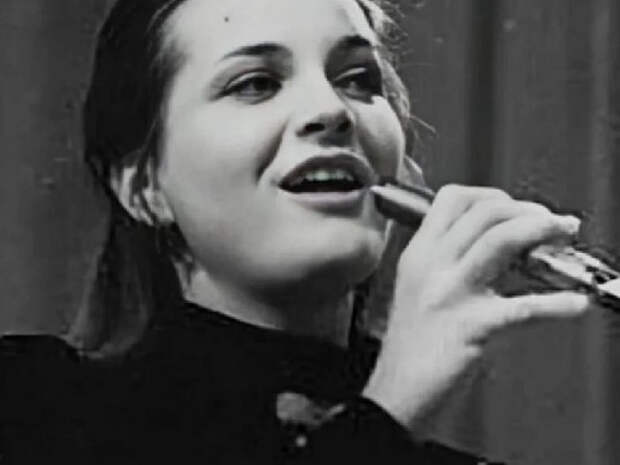 Умерла первая исполнительница песни «Прекрасное далеко» певица Татьяна Дасковская