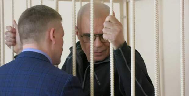 В Челябинске экс-депутата осудили за преднамеренное банкротство строительной фирмы