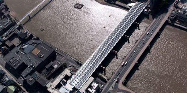 Самый большой в мире «солнечный» мост заработал в Лондоне