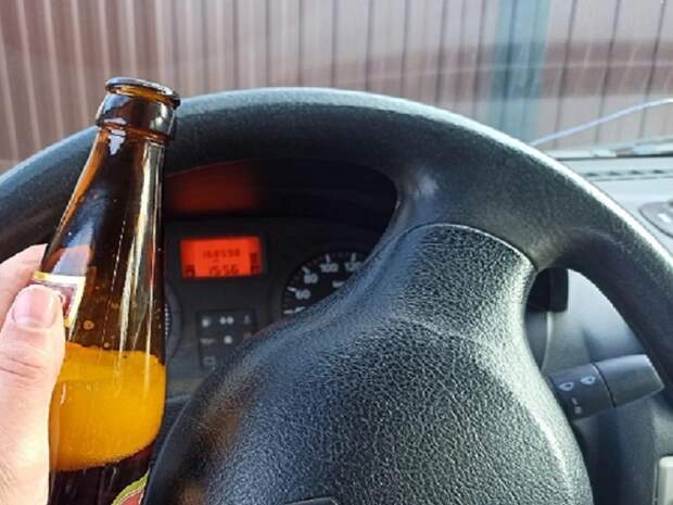 Кузбассовец лишился иномарки за любовь к пьяному вождению