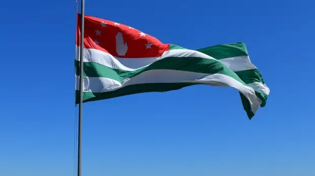 В Абхазии заявили о готовности оказать военную помощь России