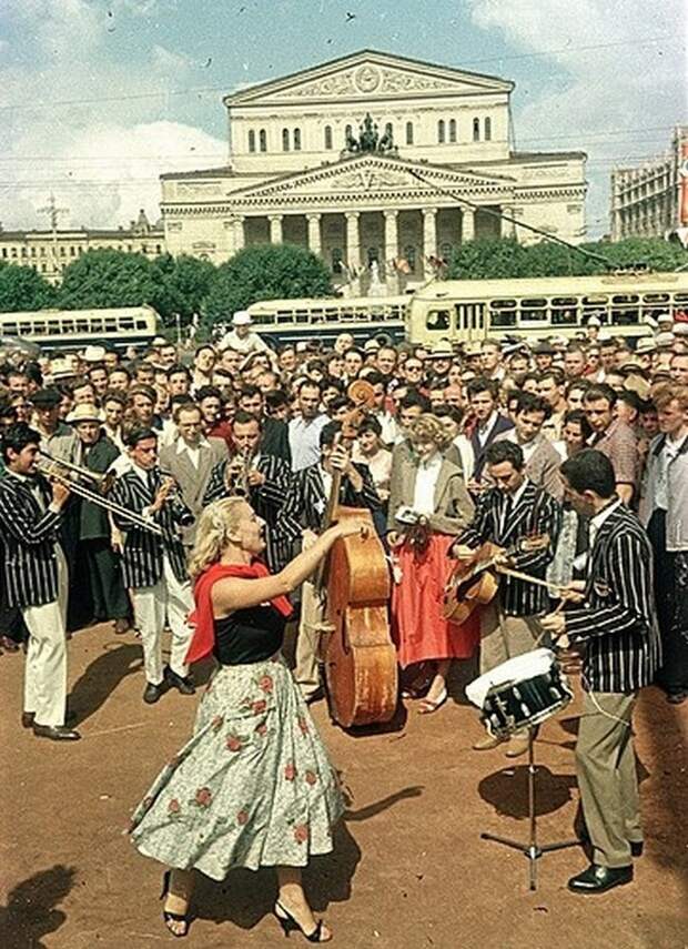 Всемирный фестиваль молодёжи 1957 года в Москве в фотографиях Всемирный фестиваль молодёжи 1957 года в Москве в фотографиях СССР., Фестиваль, молодёжь, фото