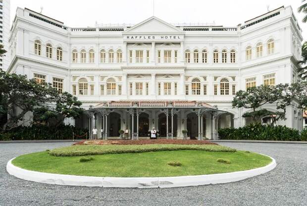 Отель Raffles