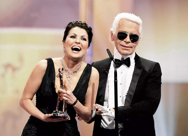 Анна Нетребко, Карл Лагерфельд на 58-й ежегодной премии Bambi Awards в Штутгарте, 30 ноября 2006 г.