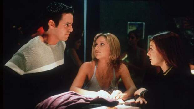 Появились детали смерти актера Брендона из «Баффи — истребительницы вампиров»