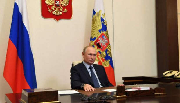 Путин указал на признаки стабилизации российской экономики в условиях санкций