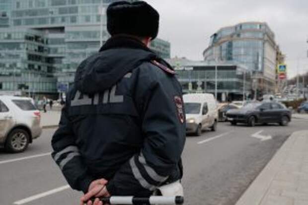 За сутки выявлено свыше 1500 нарушителей режима повышенной готовности. Фото: Максим Аносов, «Вечерняя Москва»