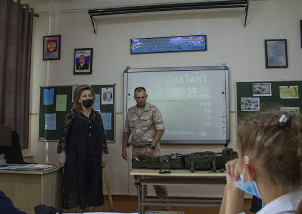 В Таджикистане российские военнослужащие провели день профессиональной ориентации в школе Минобороны РФ