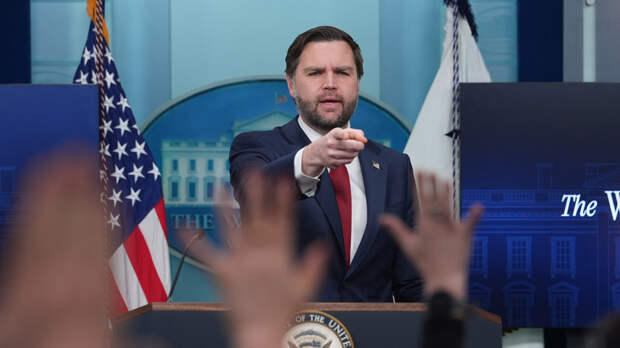 Вэнса обвинили в убийстве детей во время его заявления о гумпомощи Газе