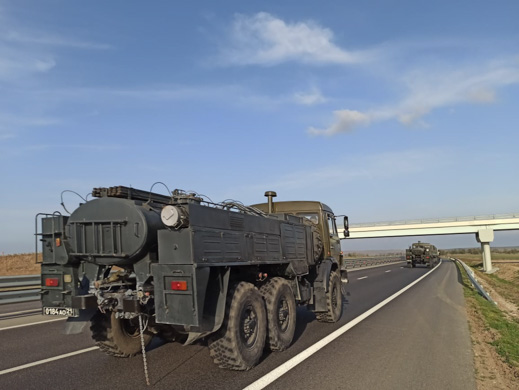 Крымские военные поехали в Абхазию бороться с коронавирусом