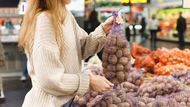 Картофель подорожал в 2,7 раза: когда снизятся цены