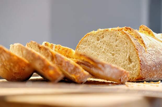 Названа неожиданная опасность белого хлеба