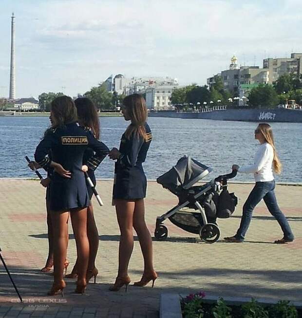 Пост для любителей красивых женских ног (25 фото) Пост для любителей красивых женских ног (25 фото)