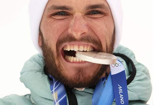 Россия получила первую медаль Олимпиады, Петросян сфолила, актриса устроила необычную ставку лыжнику