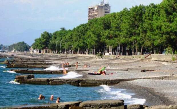 Турагент Мельник назвал Абхазию самым дешевым направлением для отдыха
