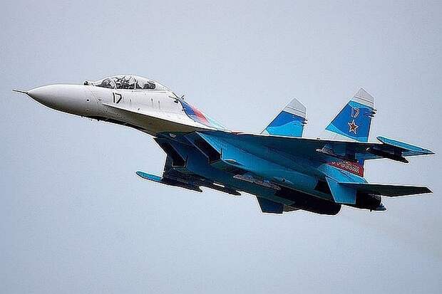 Истребитель Су-27