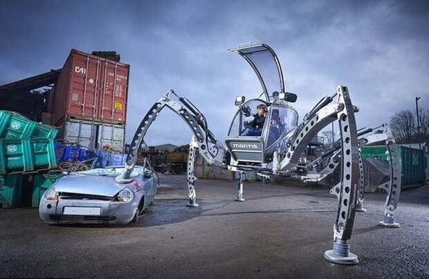 Мэтт Дентон из Британии является создателем самого большого в мире шестиногого ездового робота в мире, гиннесс, животные, люди, рекорд, факты