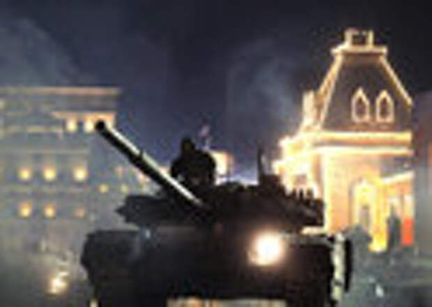 A Russian T-72 tank rolls through central Moscow