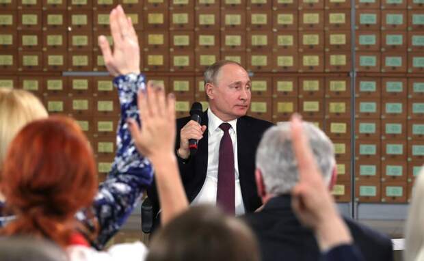 Путин ответил на главные вопросы крымчан