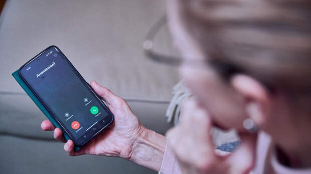 Мошенники придумали схему с "обновлением медкарты"