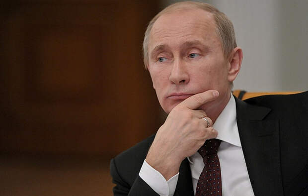 Политологи не поверили в снижение поддержки Путина