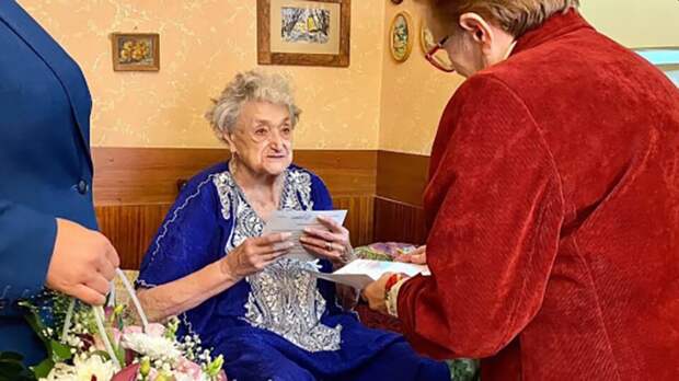 В Москве скончалась 100-летняя ветеран МИД Галина Петухова