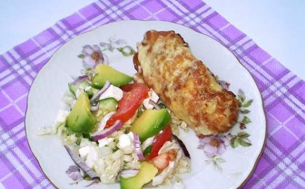 Курица в кляре в духовке, запеченная с сыром