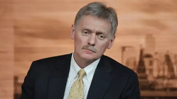 Песков назвал театром абсурда санкции США против российских НИИ