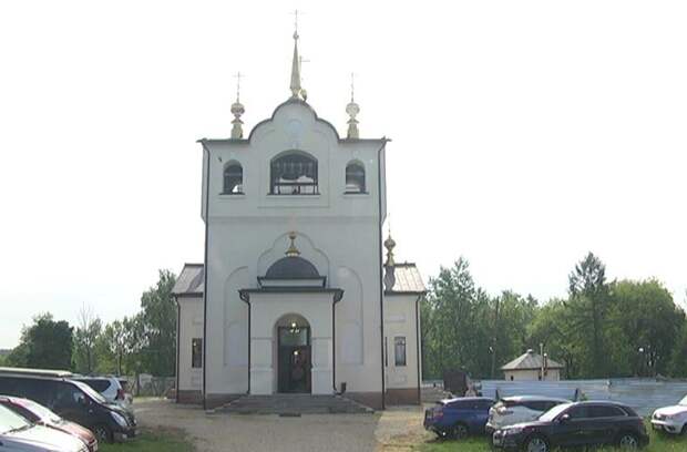 В Орловской области освятили новый православный храм