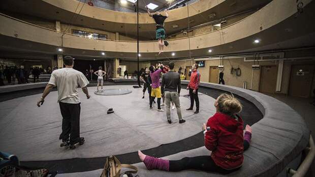 Запашный указал на ошибку пассировщика при падении акробата в цирке в Москве