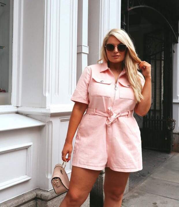 Модные летние образы 2020 для невысоких женщин