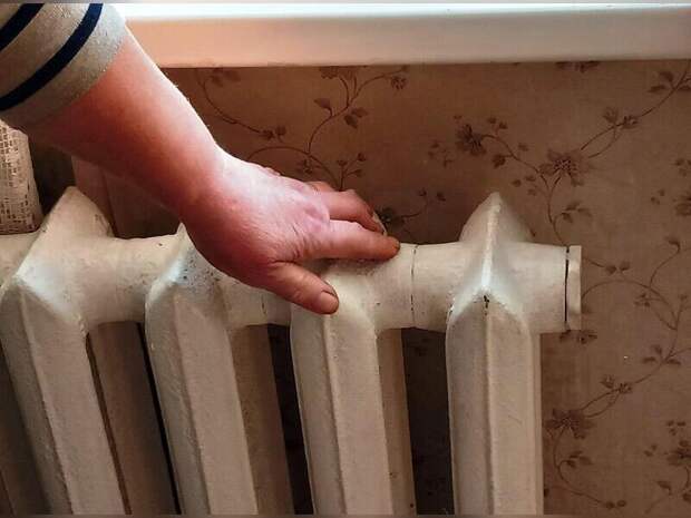 Жители Яснинского годами замерзают в своих квартирах из-за аварийной котельной