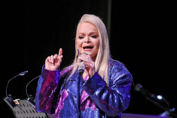 Лариса Долина споет на корпоративе с банкирами