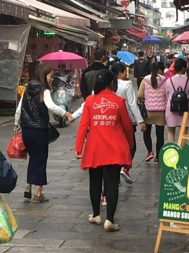 Абсурдные надписи на английском на одежде непонимающих китайцев