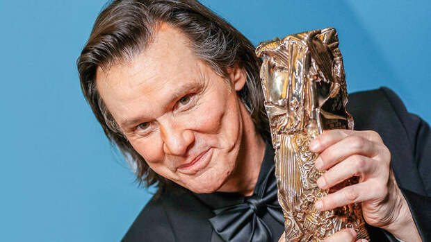 Маска, я тебя знаю!