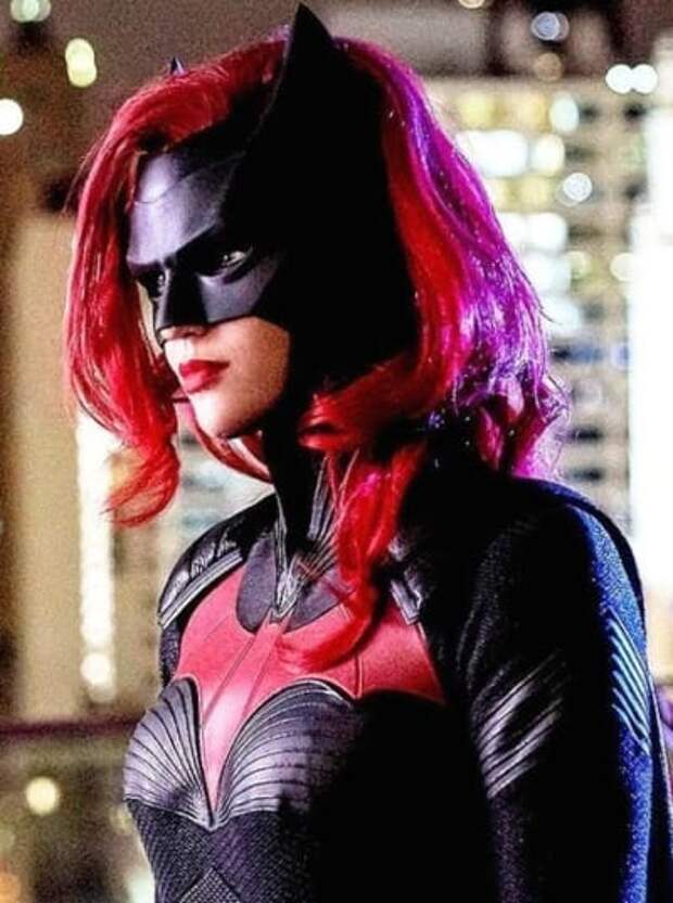Batwoman - Supergirl Season 4 Episode 9
