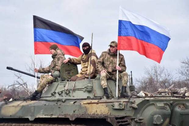 Сотая бригада ДНР разносит укрепления ВСУ под Ясиноватой (Видео)
