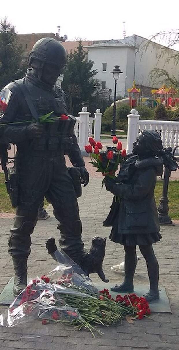 Мы помним! Мы благодарны! Мы помним! Мы благодарны!